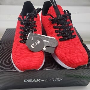 NEW in Box Mens PEAK Taichi Mens Comfortable Lightweight Running Shoes 9.5!